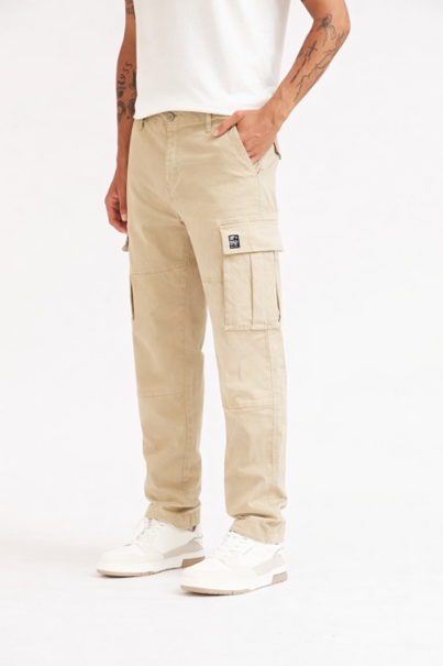 PANTALON CARGO BEIGE CALCE REGULAR